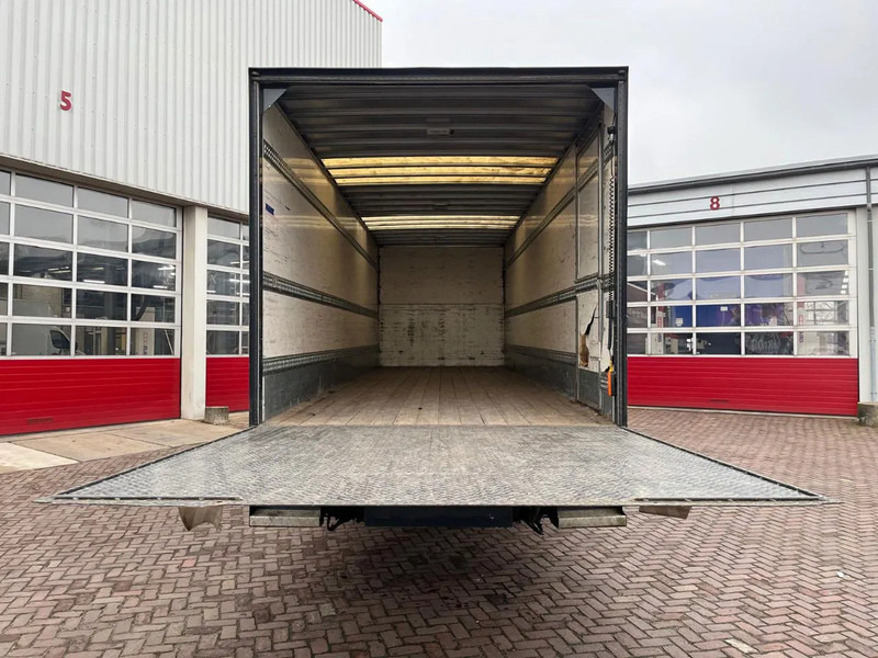 Leasing di Iveco Stralis 190 S/7,5 Iveco Stralis 190 S/7,5: foto 12