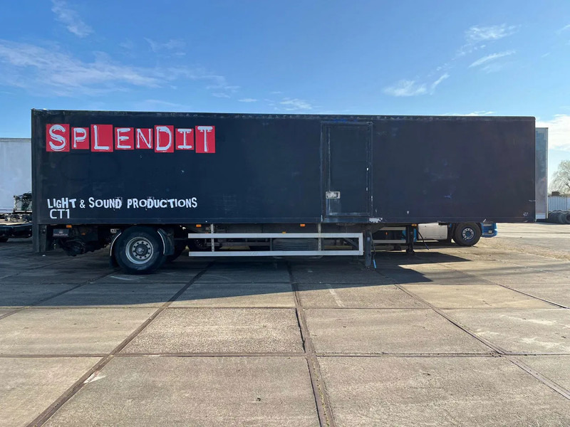 Netam-Fruehauf ONCRK 22110 - Semirimorchio furgonato: foto 4 Netam-Fruehauf ONCRK 22110 - Semirimorchio furgonato: foto 4