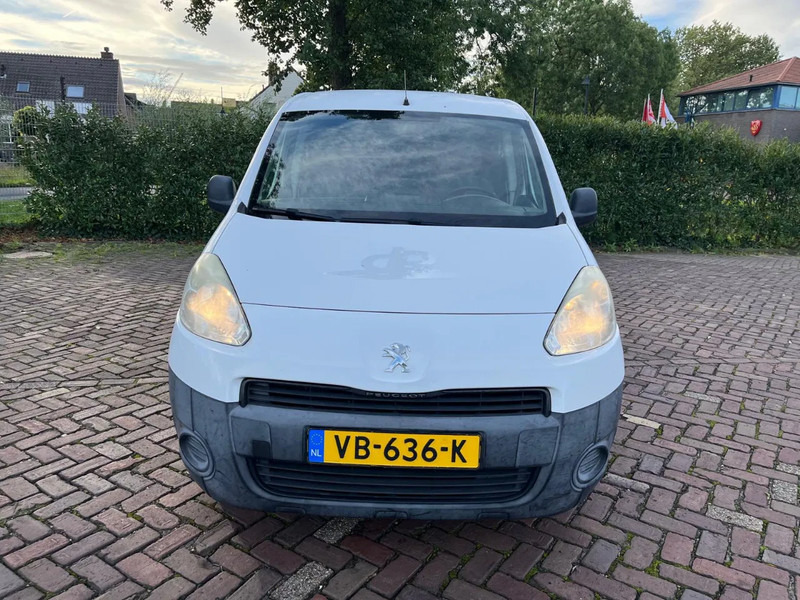 Peugeot Partner 120 1.6 HDI (motorstoring. Maximale snelheid 70 km per uur) - Furgoncino: foto 3 Peugeot Partner 120 1.6 HDI (motorstoring. Maximale snelheid 70 km per uur) - Furgoncino: foto 3