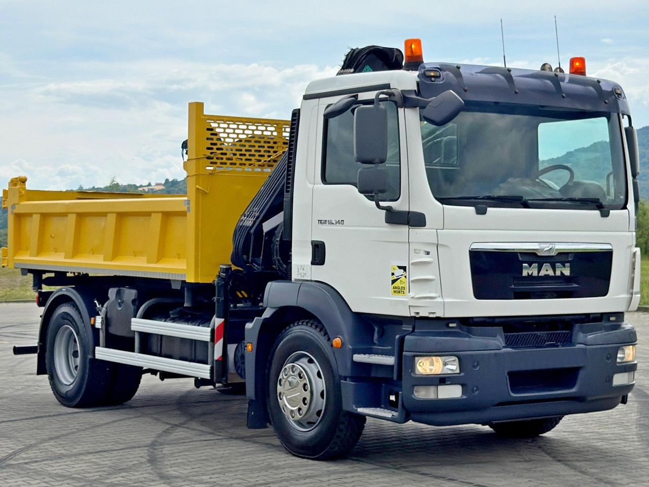 MAN TGM 18.340* KIPPER 4,05m*HIAB 111 B-2 HIDUO/FUNK - Camion con gru: foto 4 MAN TGM 18.340* KIPPER 4,05m*HIAB 111 B-2 HIDUO/FUNK - Camion con gru: foto 4