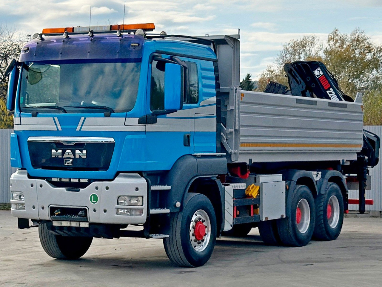 MAN TGS 26.480 * HIAB 220 - C5 + FUNK / 6x6 - Camion con gru: foto 4 MAN TGS 26.480 * HIAB 220 - C5 + FUNK / 6x6 - Camion con gru: foto 4