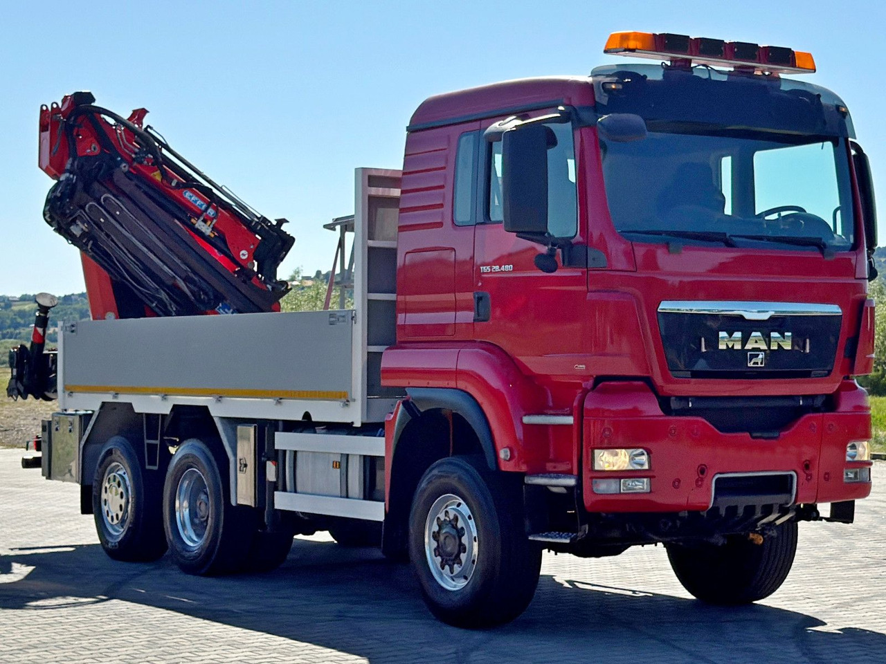 MAN TGS 28.480 * EFFER 255/5S + JIB 3S + FUNK * TOP - Camion con gru: foto 3 MAN TGS 28.480 * EFFER 255/5S + JIB 3S + FUNK * TOP - Camion con gru: foto 3