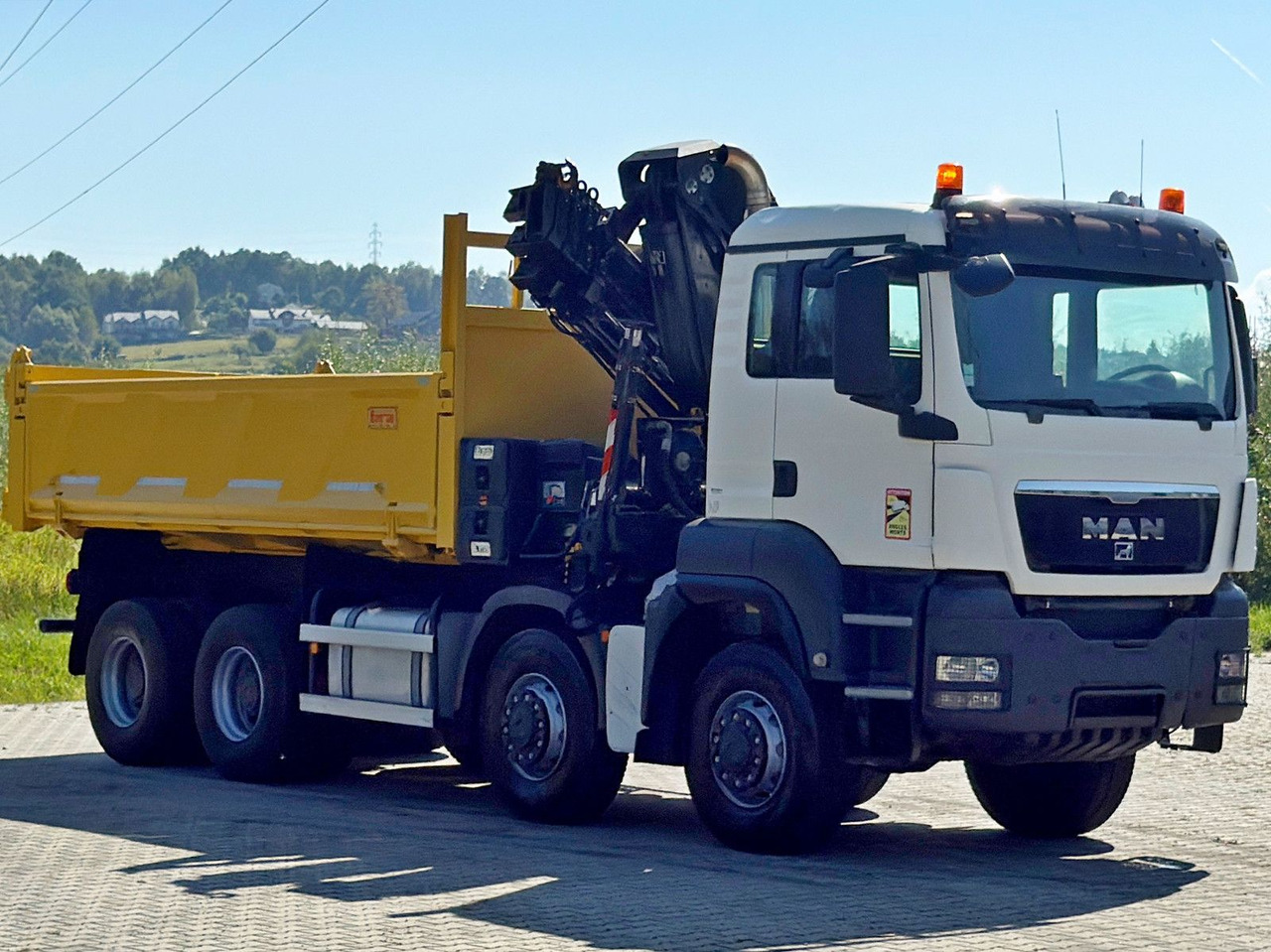 MAN TGS 32.510 * HIAB 288 EP - 5HIDUO/ FUNK * 8x8 - Autocarro ribaltabile, Camion con gru: foto 4 MAN TGS 32.510 * HIAB 288 EP - 5HIDUO/ FUNK * 8x8 - Autocarro ribaltabile, Camion con gru: foto 4