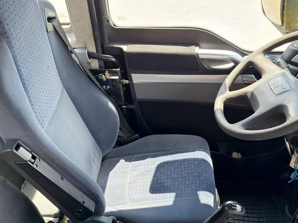 Autocarro ribaltabile, Camion con gru MAN TGS 33.360 * KIPPER 5,10 m / 6x4 * TOPZUSTAND: foto 12 Autocarro ribaltabile, Camion con gru MAN TGS 33.360 * KIPPER 5,10 m / 6x4 * TOPZUSTAND: foto 12