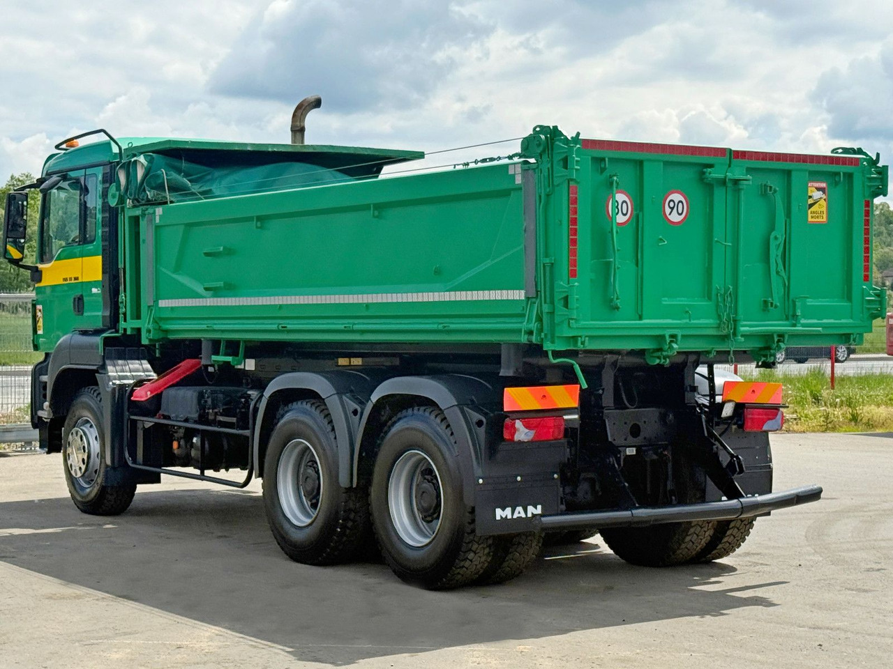 Autocarro ribaltabile, Camion con gru MAN TGS 33.360 * KIPPER 5,10 m / 6x4 * TOPZUSTAND: foto 8 Autocarro ribaltabile, Camion con gru MAN TGS 33.360 * KIPPER 5,10 m / 6x4 * TOPZUSTAND: foto 8