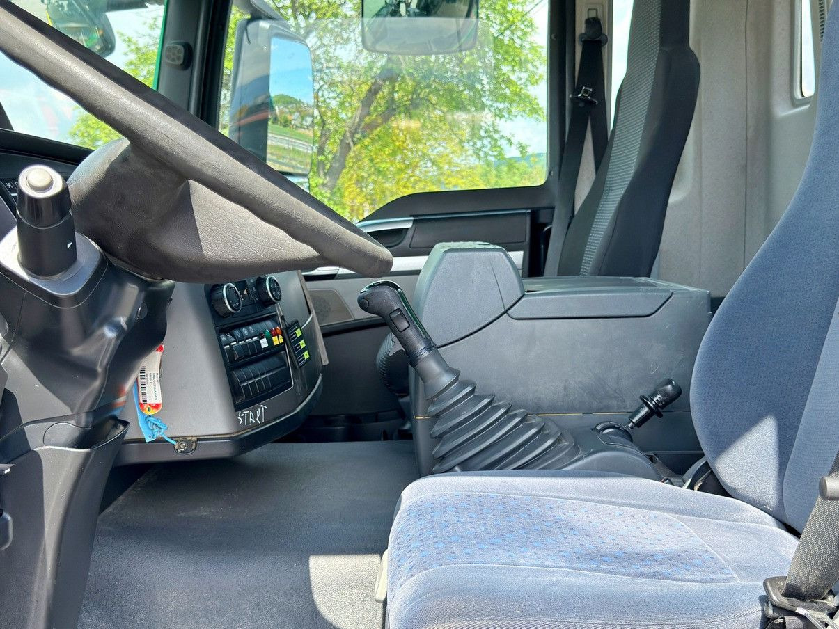 Autocarro ribaltabile, Camion con gru MAN TGS 33.360 * KIPPER 5,10 m / 6x4 * TOPZUSTAND: foto 9 Autocarro ribaltabile, Camion con gru MAN TGS 33.360 * KIPPER 5,10 m / 6x4 * TOPZUSTAND: foto 9