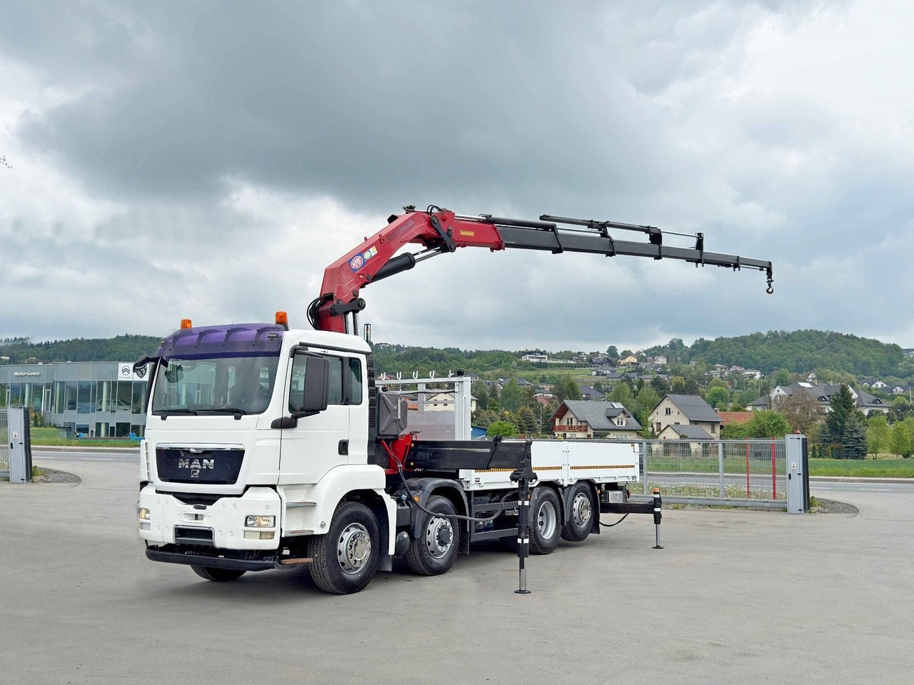 MAN TGS 35.440* KIPPER 6,00m * HMF 4220 K6/FUNK* 8x4 - Camion con gru: foto 2 MAN TGS 35.440* KIPPER 6,00m * HMF 4220 K6/FUNK* 8x4 - Camion con gru: foto 2