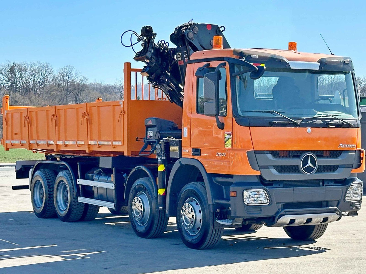 Mercedes-Benz ACTROS 3241 * HIAB 322 EP-4 HIDUO + FUNK / 8x4 - Camion con gru: foto 4 Mercedes-Benz ACTROS 3241 * HIAB 322 EP-4 HIDUO + FUNK / 8x4 - Camion con gru: foto 4