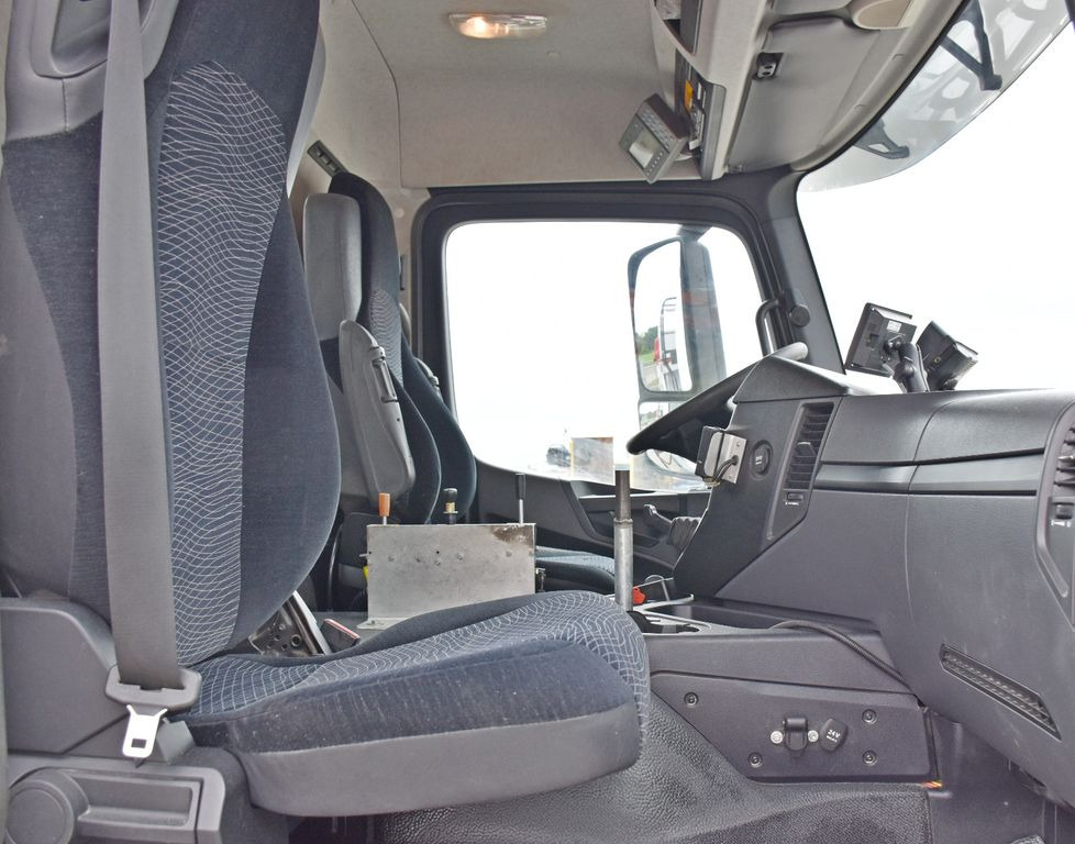 Camion con gru, Autocarro ribaltabile Mercedes-Benz AROCS 2635* FASSI F165AZ.0.22 + FUNK * 6x4: foto 12 Camion con gru, Autocarro ribaltabile Mercedes-Benz AROCS 2635* FASSI F165AZ.0.22 + FUNK * 6x4: foto 12