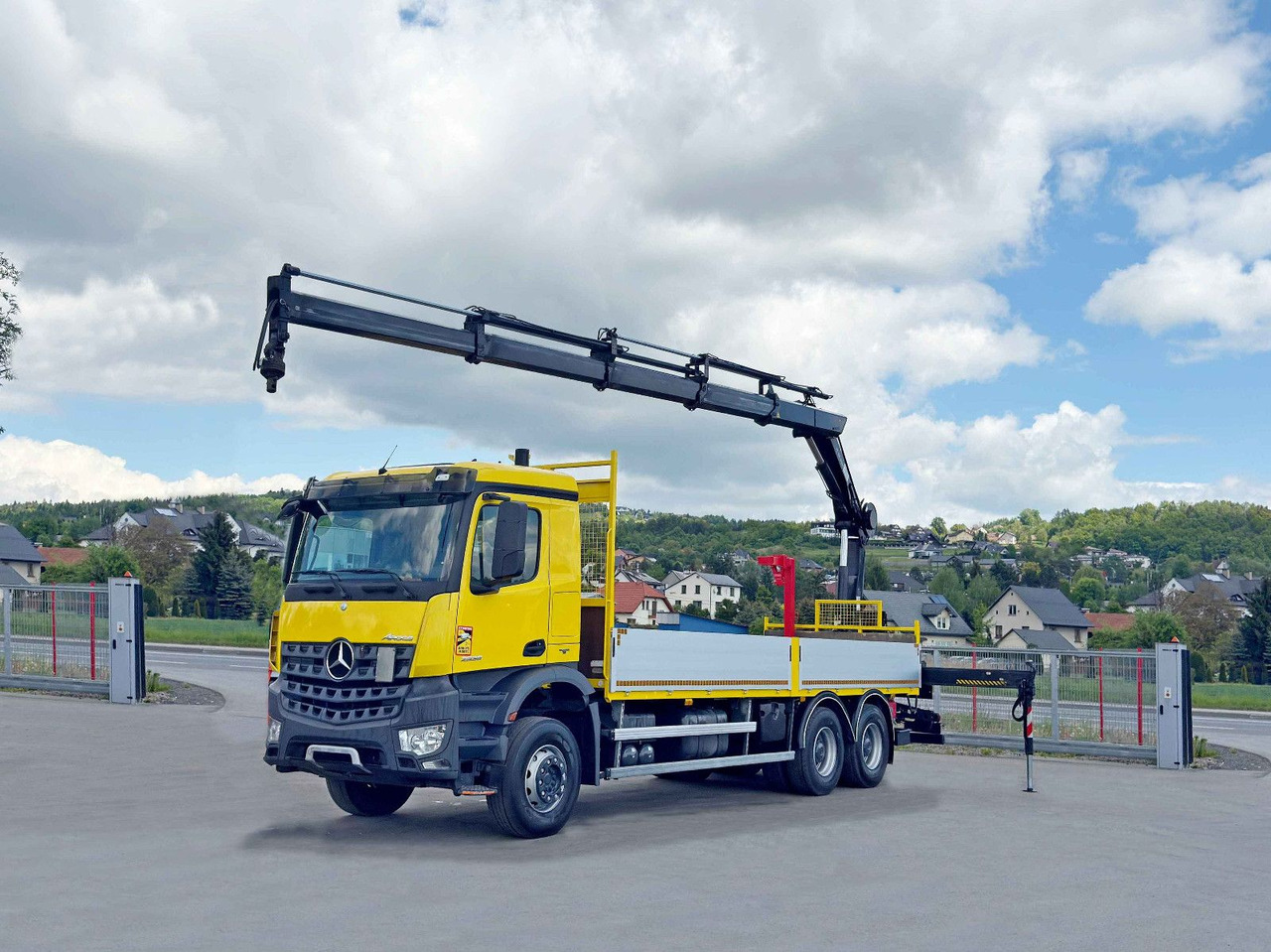 Mercedes-Benz AROCS 2636 *HIAB 166 D-4 HIDUO + FUNK* 6x4 - Camion con gru: foto 2 Mercedes-Benz AROCS 2636 *HIAB 166 D-4 HIDUO + FUNK* 6x4 - Camion con gru: foto 2