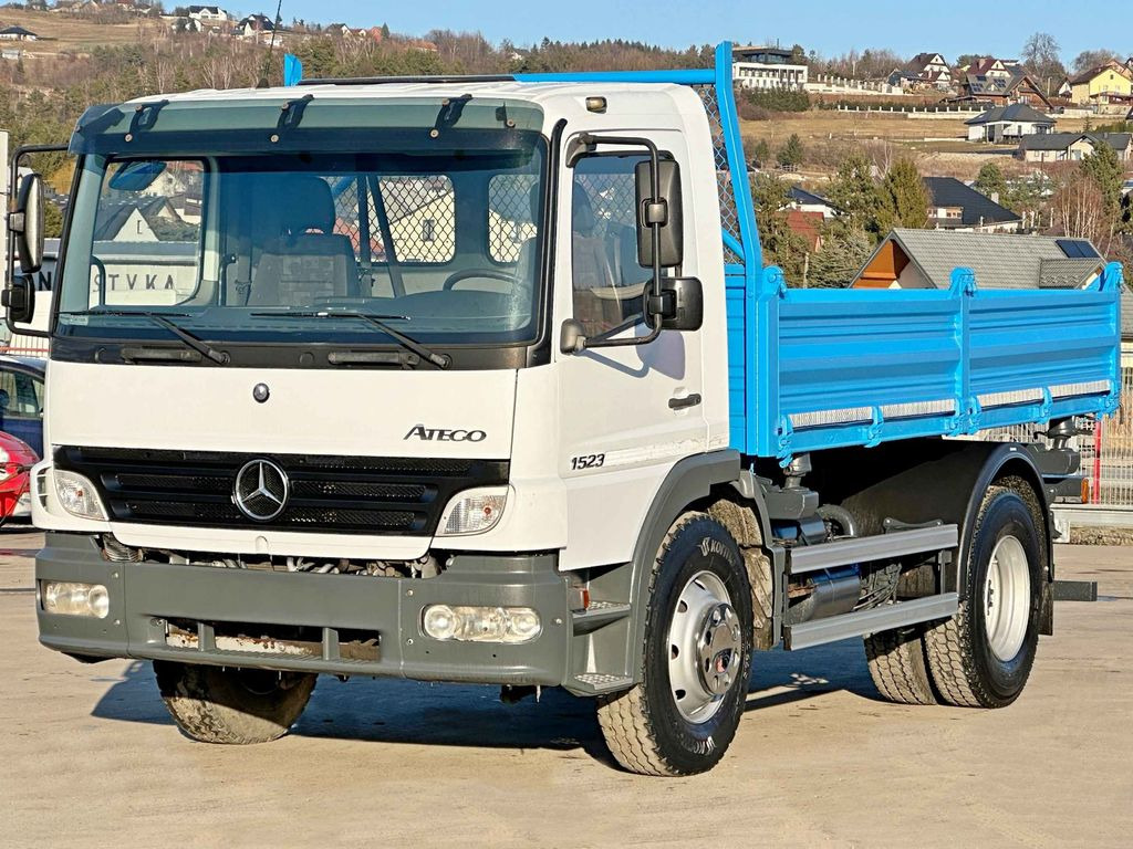 Mercedes-Benz ATEGO 1523 * KIPPER 4,30 m * TOPZUSTAND Mercedes-Benz ATEGO 1523 * KIPPER 4,30 m * TOPZUSTAND - Autocarro ribaltabile, Camion con gru: foto 4 Mercedes-Benz ATEGO 1523 * KIPPER 4,30 m * TOPZUSTAND Mercedes-Benz ATEGO 1523 * KIPPER 4,30 m * TOPZUSTAND - Autocarro ribaltabile, Camion con gru: foto 4