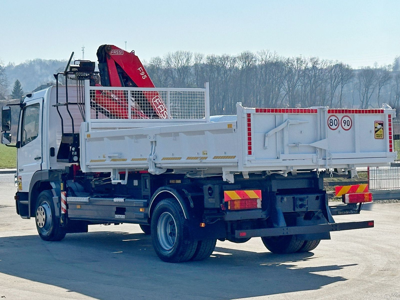 Mercedes-Benz ATEGO 1524 Kipper 4,35 m* FASSI F95A.21* TOP - Camion con gru: foto 4 Mercedes-Benz ATEGO 1524 Kipper 4,35 m* FASSI F95A.21* TOP - Camion con gru: foto 4
