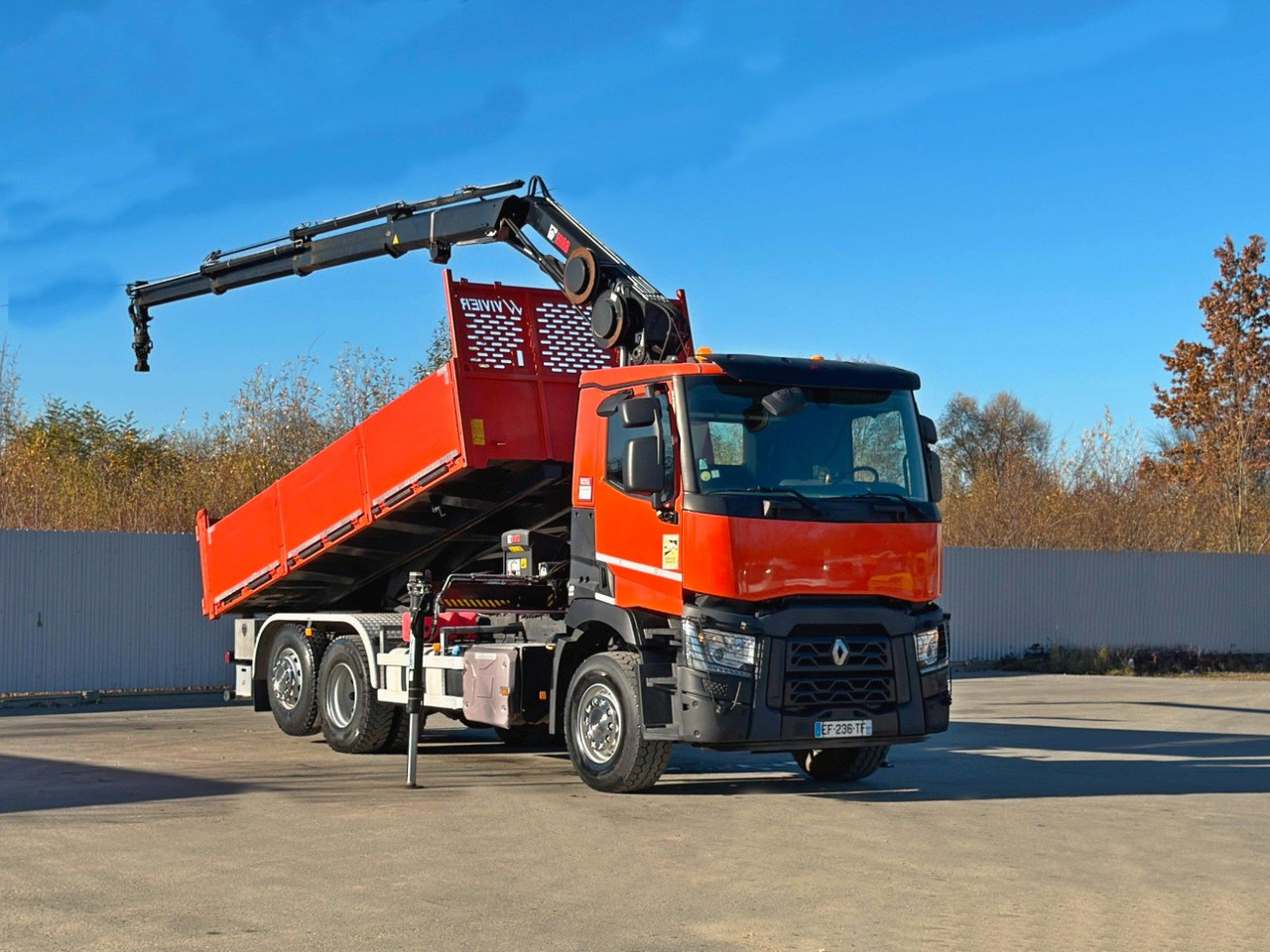 Renault C430 * HIAB 144 BS - 3 HIDUO+ FUNK/ 6x2 - Camion con gru: foto 2 Renault C430 * HIAB 144 BS - 3 HIDUO+ FUNK/ 6x2 - Camion con gru: foto 2