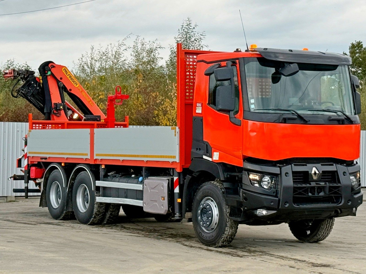 Renault C430 * PALFINGER PK 18002 - EHC + FUNK/ 6x4 - Camion con gru: foto 4 Renault C430 * PALFINGER PK 18002 - EHC + FUNK/ 6x4 - Camion con gru: foto 4