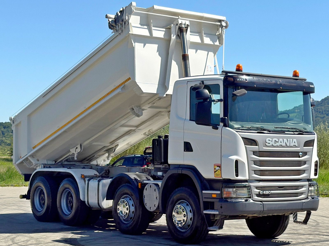 Scania G 420 * KIPPER * 8x4 * TOPZUSTAND - Autocarro ribaltabile: foto 3 Scania G 420 * KIPPER * 8x4 * TOPZUSTAND - Autocarro ribaltabile: foto 3