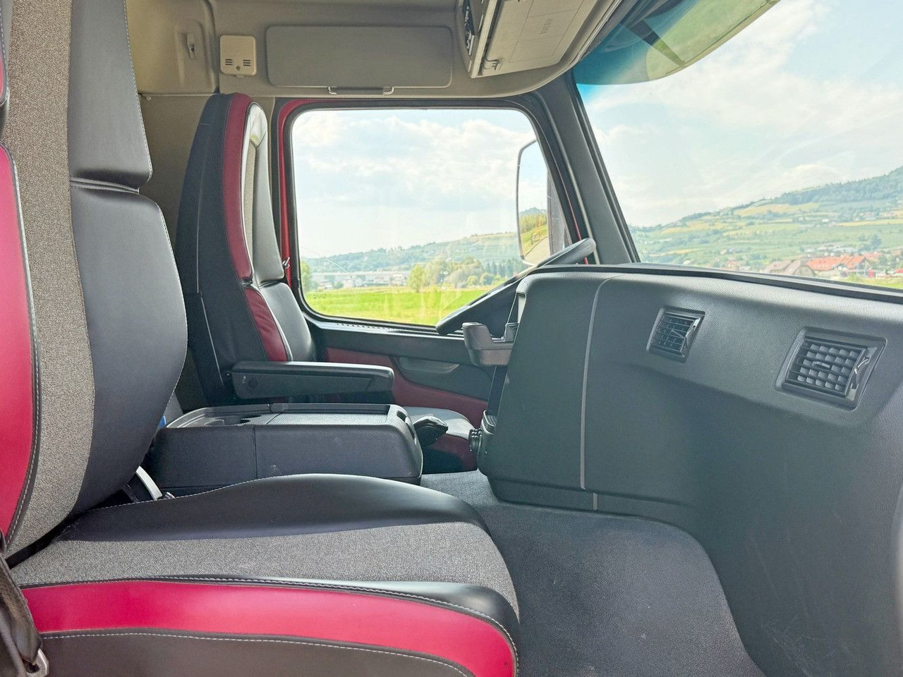 Autocarro ribaltabile Volvo FMX 420 Kipper * TOPZUSTAND / 8x4 !: foto 9