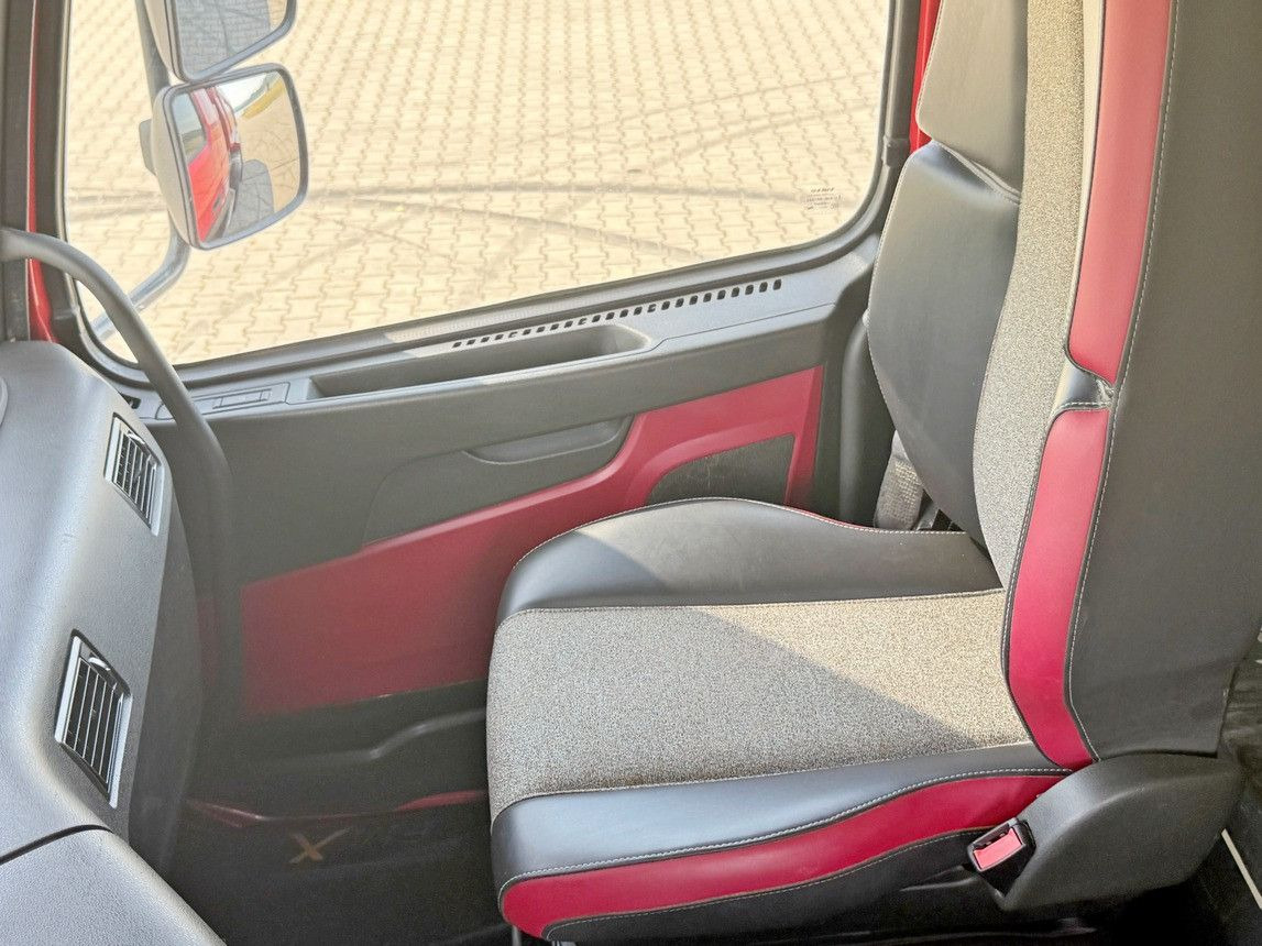 Autocarro ribaltabile Volvo FMX 420 Kipper * TOPZUSTAND / 8x4 !: foto 8