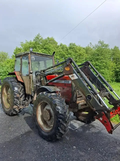 Massey Ferguson 399 c/w Loader - Trattore: foto 2 Massey Ferguson 399 c/w Loader - Trattore: foto 2