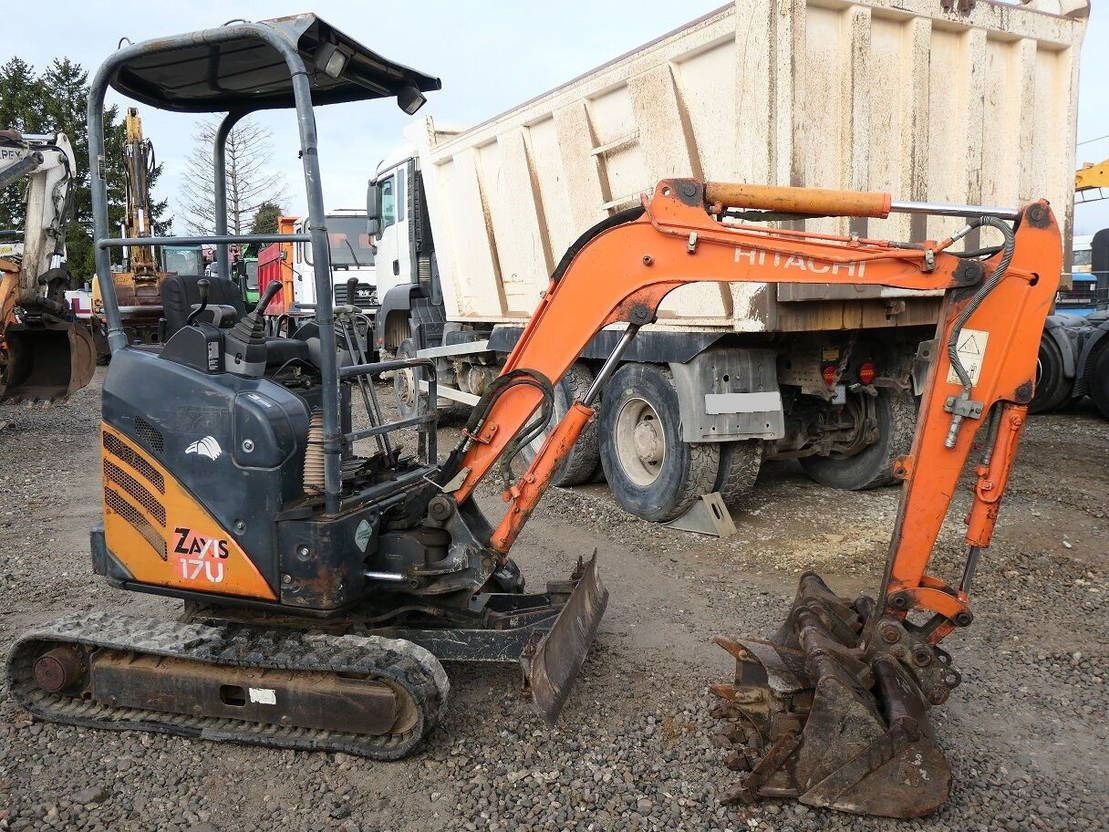 Hitachi ZX17 U-2 - Miniescavatore: foto 1 Hitachi ZX17 U-2 - Miniescavatore: foto 1
