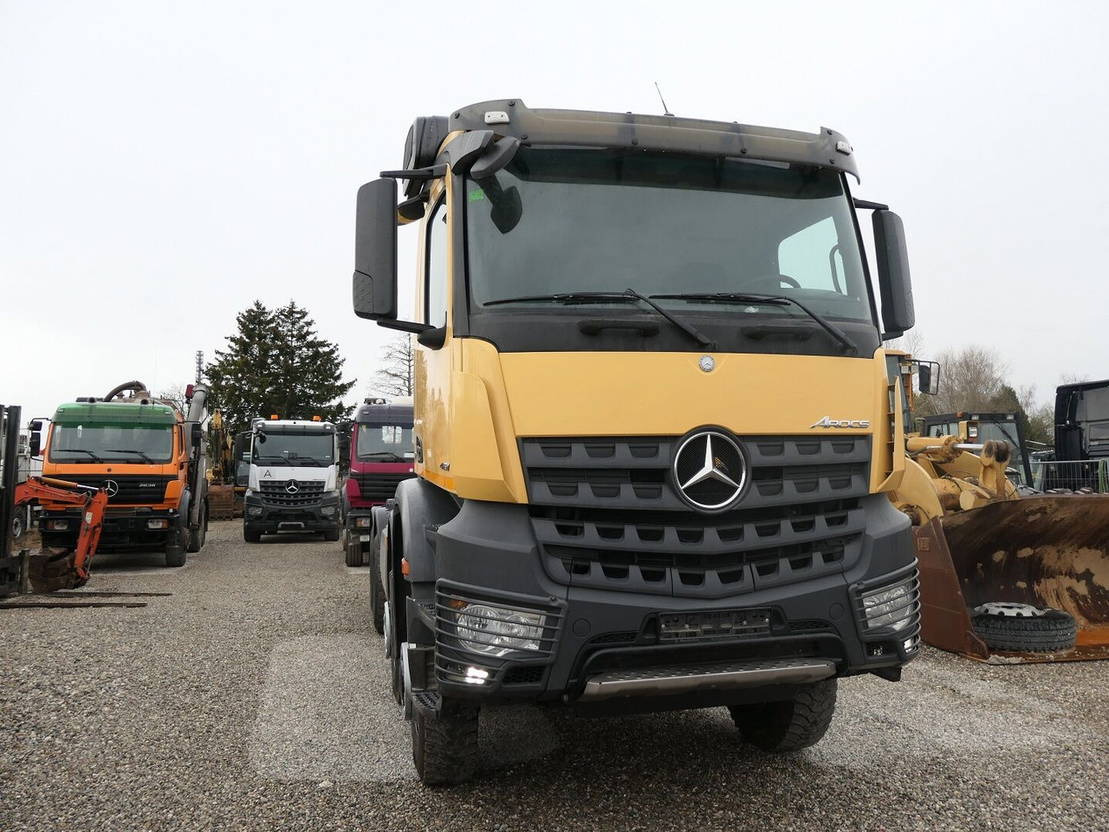 Leasing di Mercedes-Benz Arocs 4151 AK  Mercedes-Benz Arocs 4151 AK: foto 14