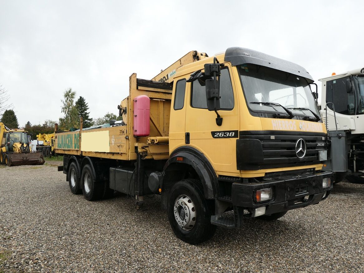 Mercedes-Benz SK 2638 - Autocarro con pianale/ Cassone fisso: foto 1 Mercedes-Benz SK 2638 - Autocarro con pianale/ Cassone fisso: foto 1