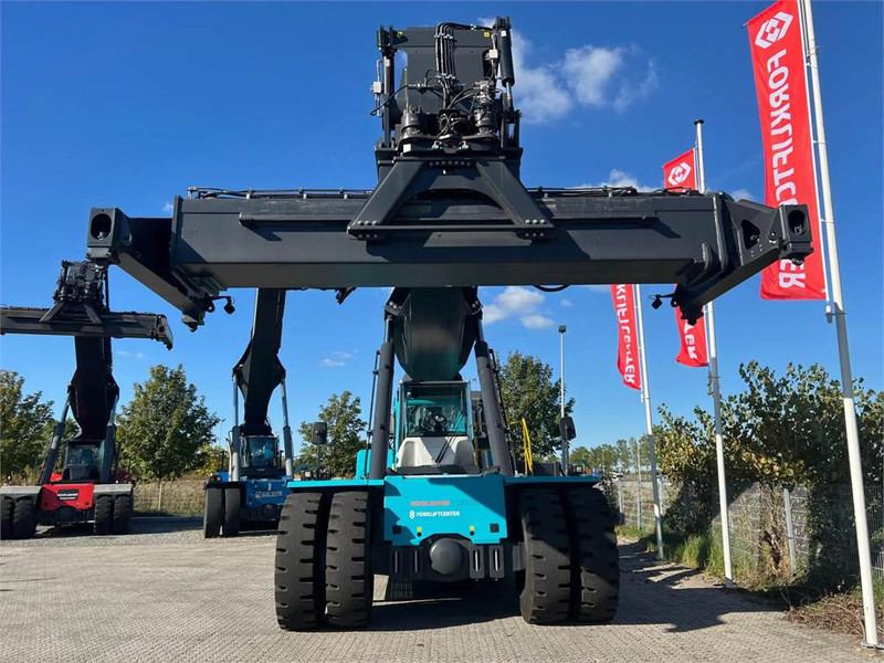 KONECRANES LIFTACE 4532 TCE5 - Reach stacker: foto 5 KONECRANES LIFTACE 4532 TCE5 - Reach stacker: foto 5
