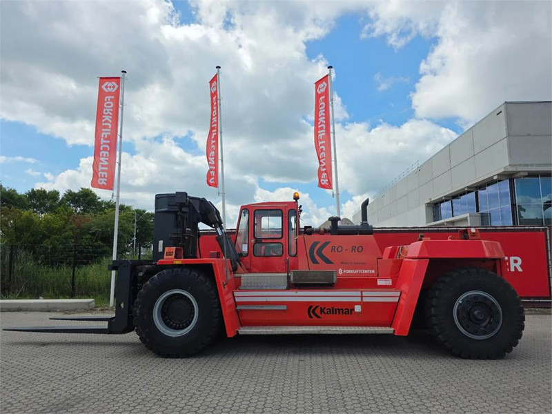 Kalmar DCB32 RoRo - Carrello elevatore diesel: foto 4 Kalmar DCB32 RoRo - Carrello elevatore diesel: foto 4