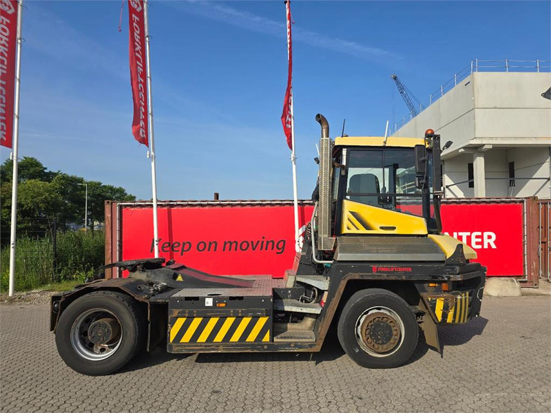 Terberg RT223 4x4 - Trattore terminale: foto 3 Terberg RT223 4x4 - Trattore terminale: foto 3