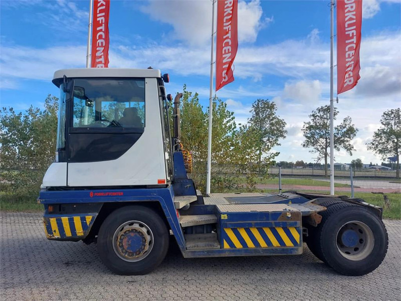 Terberg RT283 4x4 - Trattore terminale: foto 4 Terberg RT283 4x4 - Trattore terminale: foto 4
