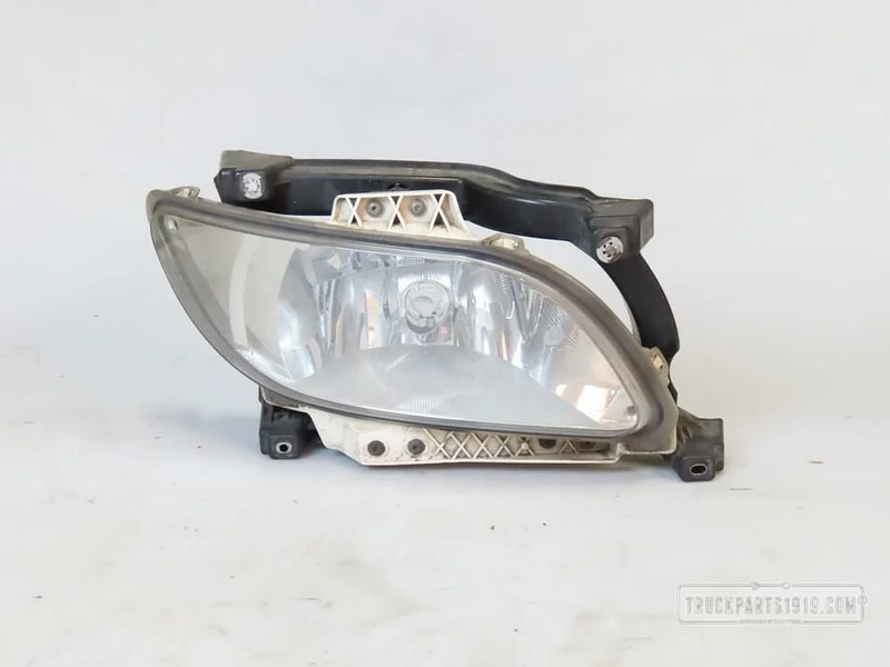 DAF Lighting Mistlamp Re. DAF 106 - Fendinebbia per Camion: foto 1 DAF Lighting Mistlamp Re. DAF 106 - Fendinebbia per Camion: foto 1