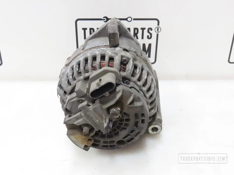 MAN 51.26101-7270 Dynamo 110A - Alternatore per Camion: foto 2 MAN 51.26101-7270 Dynamo 110A - Alternatore per Camion: foto 2