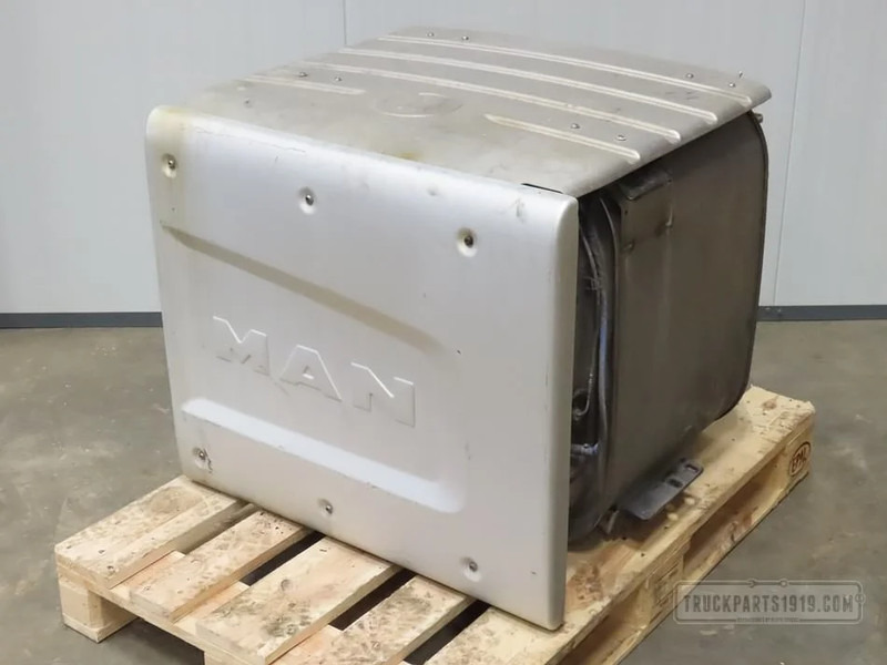 MAN Exhaust System Katalysator - Convertitore catalitico per Camion: foto 1 MAN Exhaust System Katalysator - Convertitore catalitico per Camion: foto 1