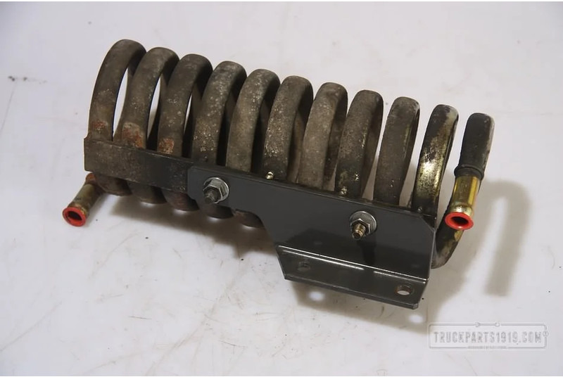 Renault Axle & Steering Parts Koelspiraal voor olie - Serbatoio compensazione per Camion: foto 1 Renault Axle & Steering Parts Koelspiraal voor olie - Serbatoio compensazione per Camion: foto 1