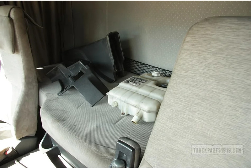 Renault Premium Body & Chassis Parts Cabine RENAULT PREMIUM - Cabina e interni per Camion: foto 5 Renault Premium Body & Chassis Parts Cabine RENAULT PREMIUM - Cabina e interni per Camion: foto 5