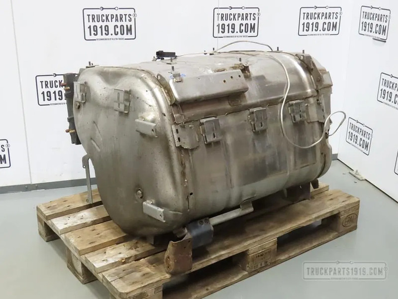 Scania 2274712 Katalysator Scania - Convertitore catalitico per Camion: foto 1 Scania 2274712 Katalysator Scania - Convertitore catalitico per Camion: foto 1