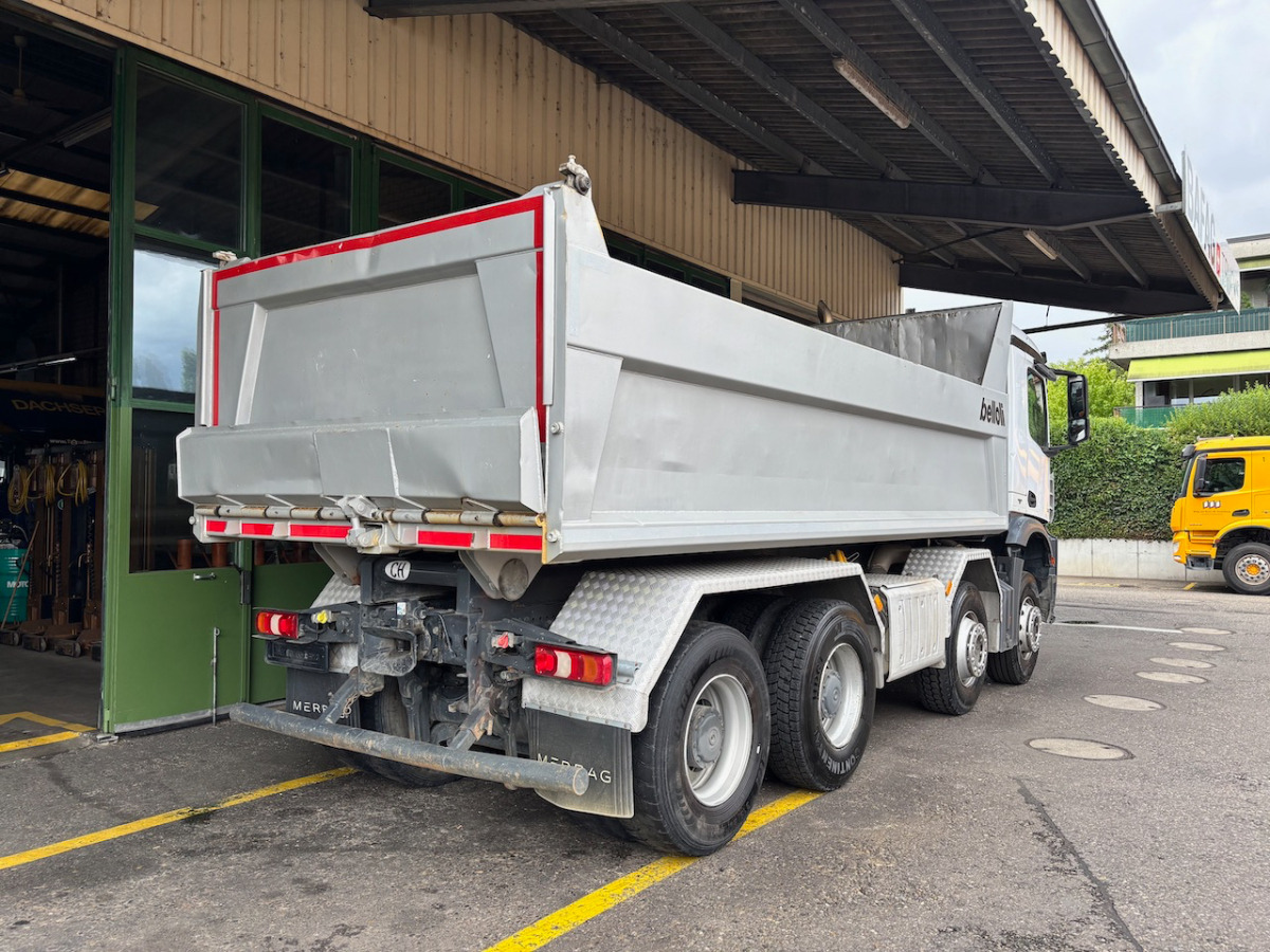 Autocarro ribaltabile MERCEDES Arocs 3251: foto 11
