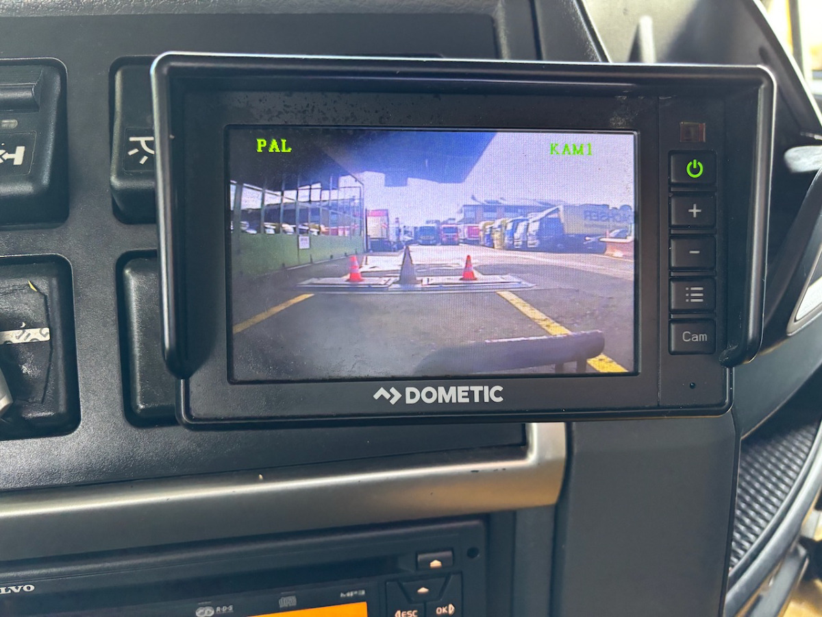 Autocarro multibenna VOLVO FM 400: foto 8