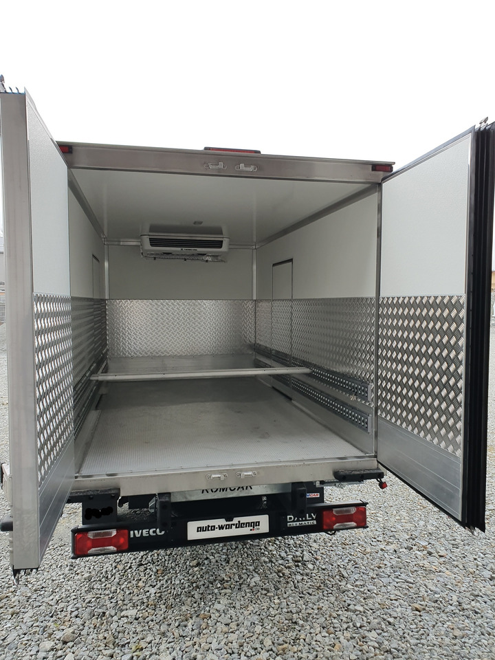 Iveco Daily 180 Tiefkühlkoffer 6PAL - Furgone frigo: foto 4 Iveco Daily 180 Tiefkühlkoffer 6PAL - Furgone frigo: foto 4