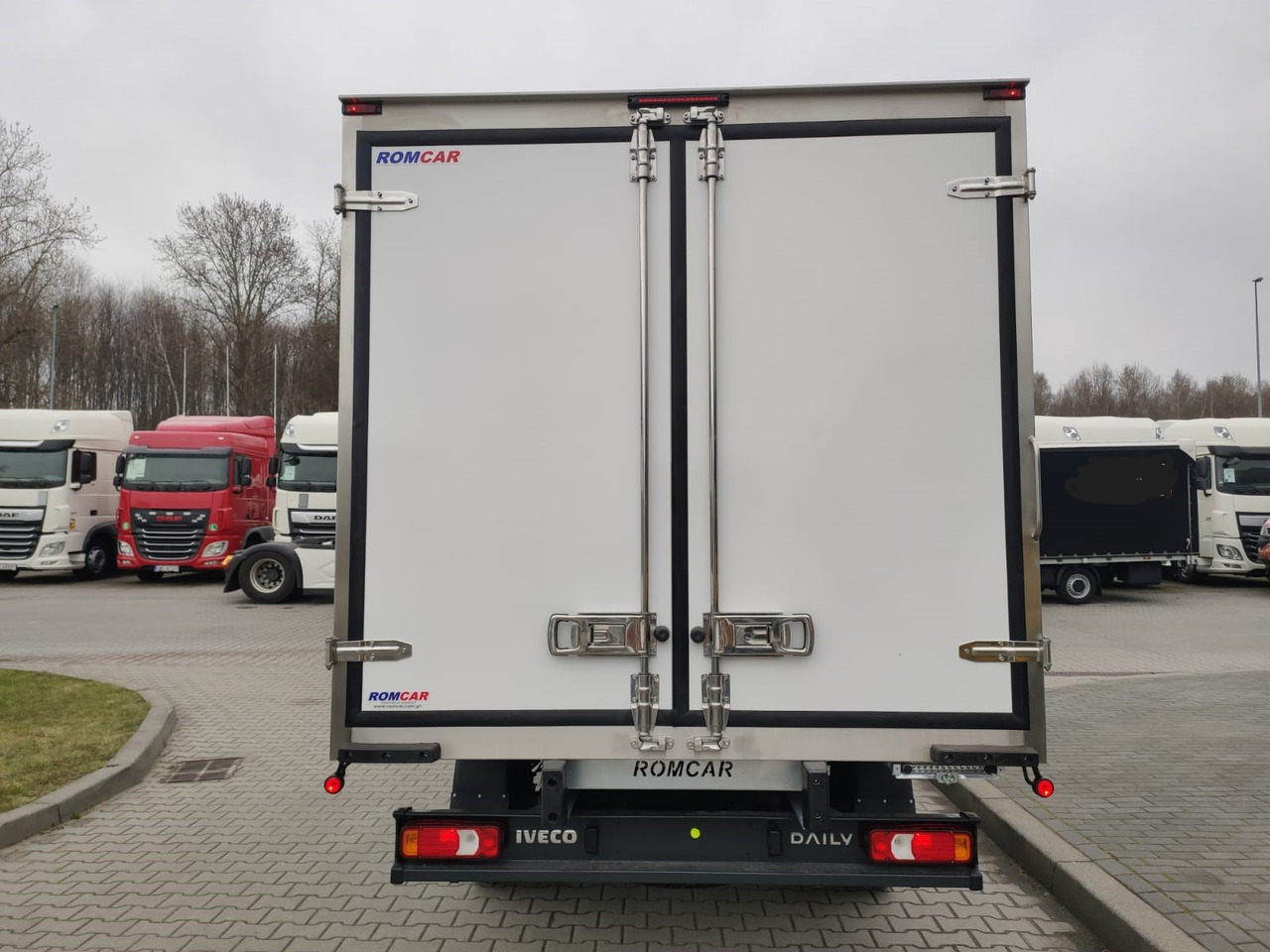 Iveco Daily 35C18 Tiefkühlkoffer -20°C - Furgone frigo: foto 3 Iveco Daily 35C18 Tiefkühlkoffer -20°C - Furgone frigo: foto 3