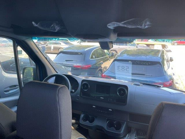 Mercedes-Benz Sprinter 317 L3H2 6-Sitzer - Furgone chiuso, Furgone doppia cabina: foto 3 Mercedes-Benz Sprinter 317 L3H2 6-Sitzer - Furgone chiuso, Furgone doppia cabina: foto 3