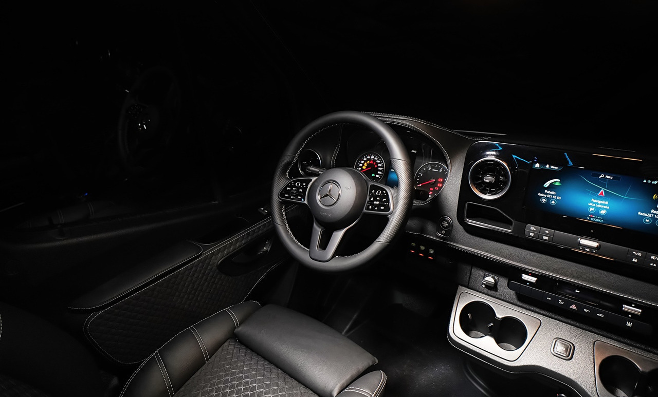 Mercedes Sprinter 319 Busconcept L3H2 9-Sitze - Minibus, Pulmino: foto 4 Mercedes Sprinter 319 Busconcept L3H2 9-Sitze - Minibus, Pulmino: foto 4