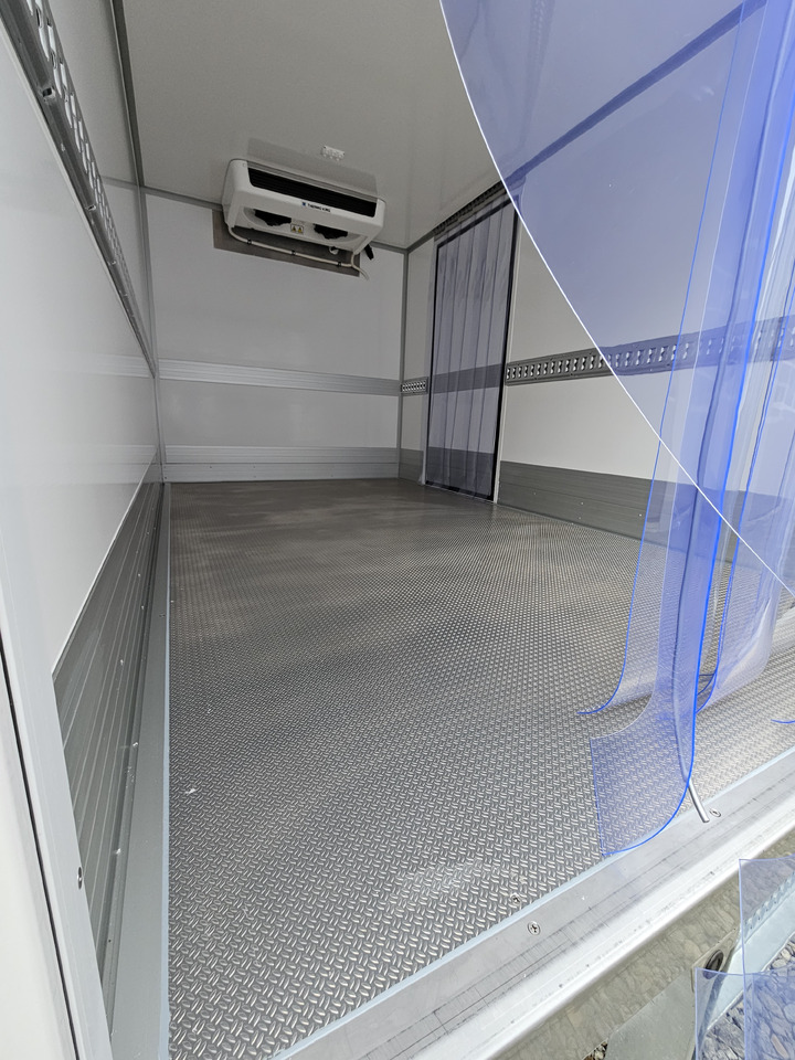 Renault Master Kühlkoffer O°/+20°C 230V Standkühlung - Furgone frigo: foto 3 Renault Master Kühlkoffer O°/+20°C 230V Standkühlung - Furgone frigo: foto 3