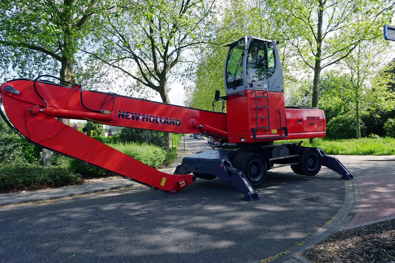 New Holland MH 6.6 Materialhandler With Magnet System - Escavatore per movimentazione: foto 4 New Holland MH 6.6 Materialhandler With Magnet System - Escavatore per movimentazione: foto 4
