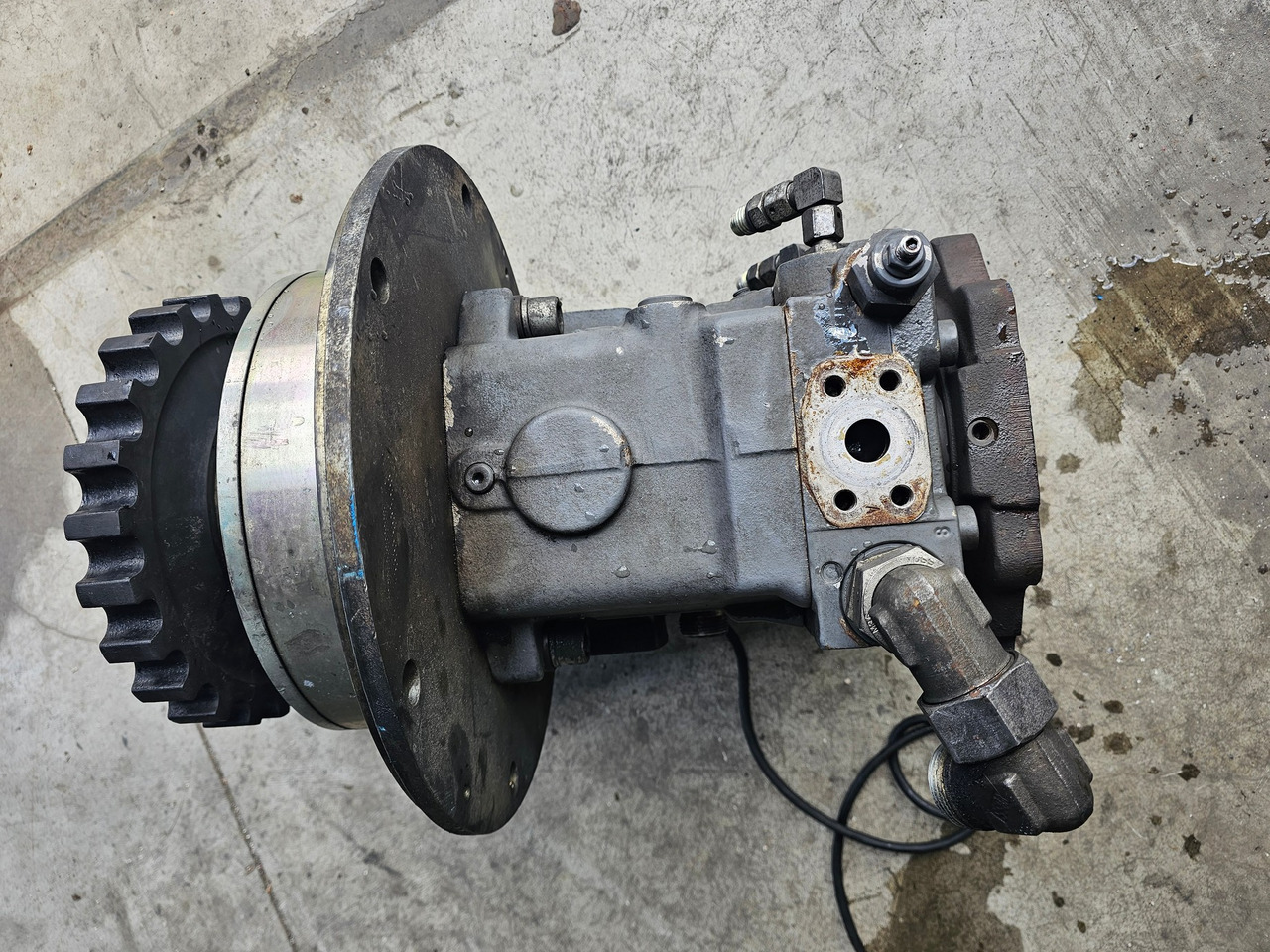 Rexroth A4VG56EP3D1 - Pompa idraulica per Macchina da cantiere: foto 2 Rexroth A4VG56EP3D1 - Pompa idraulica per Macchina da cantiere: foto 2