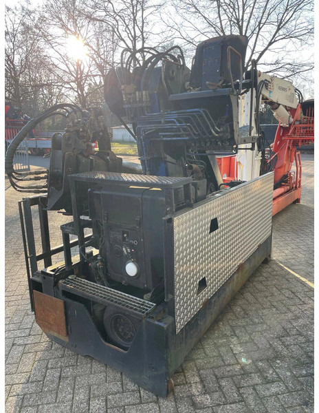 Hiab Hiad 220-F3 tot 9 meter uitschuifbaar. OOK NOG EEN KENIS KRAAN - Gru per autocarro: foto 5 Hiab Hiad 220-F3 tot 9 meter uitschuifbaar. OOK NOG EEN KENIS KRAAN - Gru per autocarro: foto 5