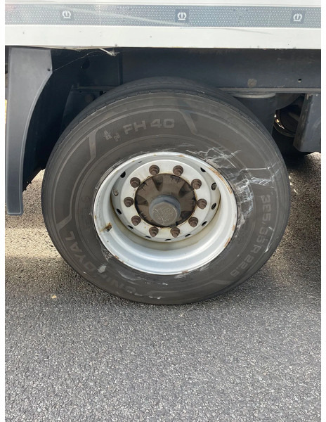 Krone Koeler 3 Asser met klep 2 stuks op voorraad APK gekeurd - Semirimorchio frigorifero: foto 4 Krone Koeler 3 Asser met klep 2 stuks op voorraad APK gekeurd - Semirimorchio frigorifero: foto 4