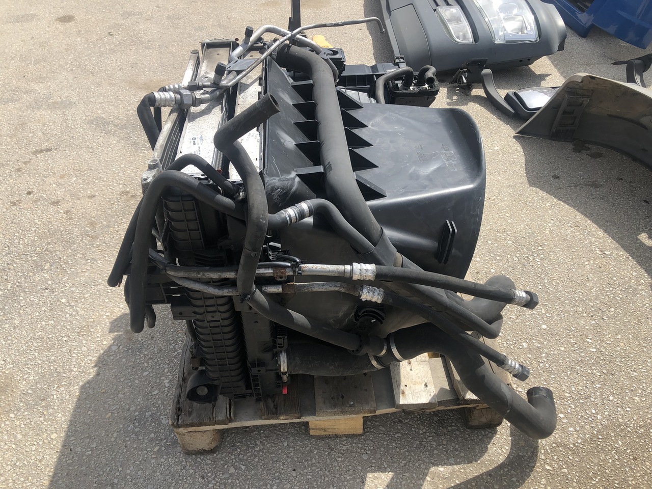 AIR CONDITION (COMPLETE SET) ATEGO 2 4cyl. - Ricambio A/C per Camion: foto 5 AIR CONDITION (COMPLETE SET) ATEGO 2 4cyl. - Ricambio A/C per Camion: foto 5