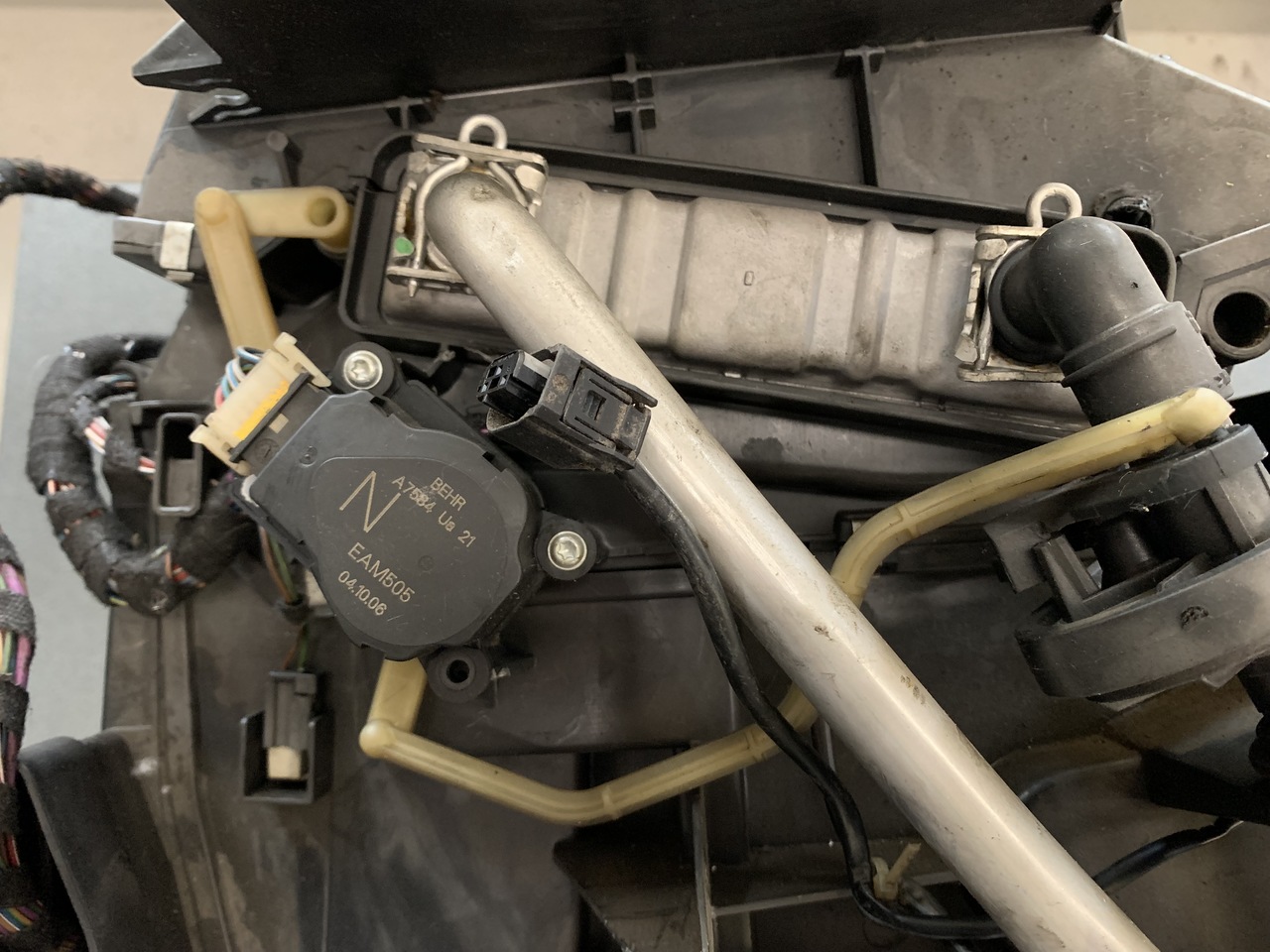 AIR CONDITIONER (CLIMA) ACTROS MP2 - Riscaldamento/ Ventilazione per Camion: foto 4 AIR CONDITIONER (CLIMA) ACTROS MP2 - Riscaldamento/ Ventilazione per Camion: foto 4