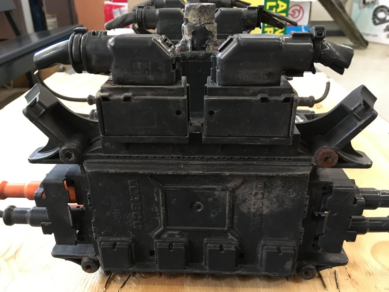 AXLE MODULATOR EPB-2 ACTROS-ATEGO - Ricambi freni per Camion: foto 4 AXLE MODULATOR EPB-2 ACTROS-ATEGO - Ricambi freni per Camion: foto 4