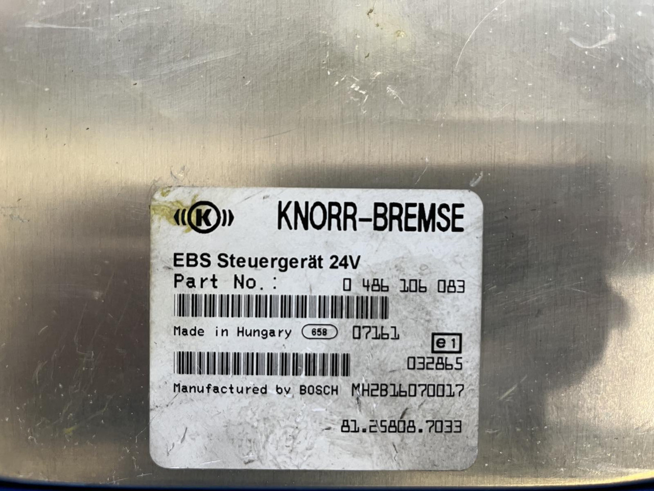 EBS ELECTRONICS BRAKE MAN TGA-TGX - ECU per Camion: foto 3 EBS ELECTRONICS BRAKE MAN TGA-TGX - ECU per Camion: foto 3
